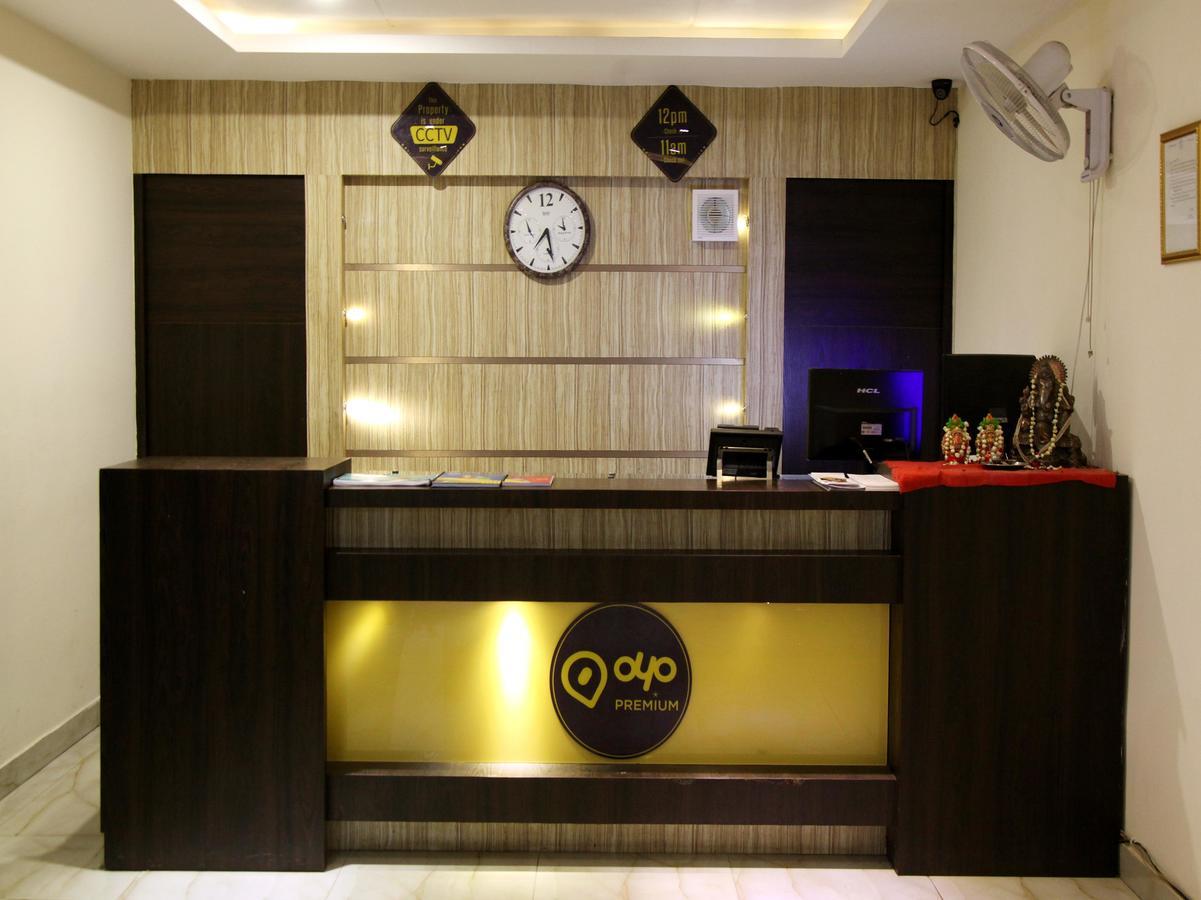 Oyo 905 Galaxy View Hotel Allāhābād Junction Eksteriør bilde